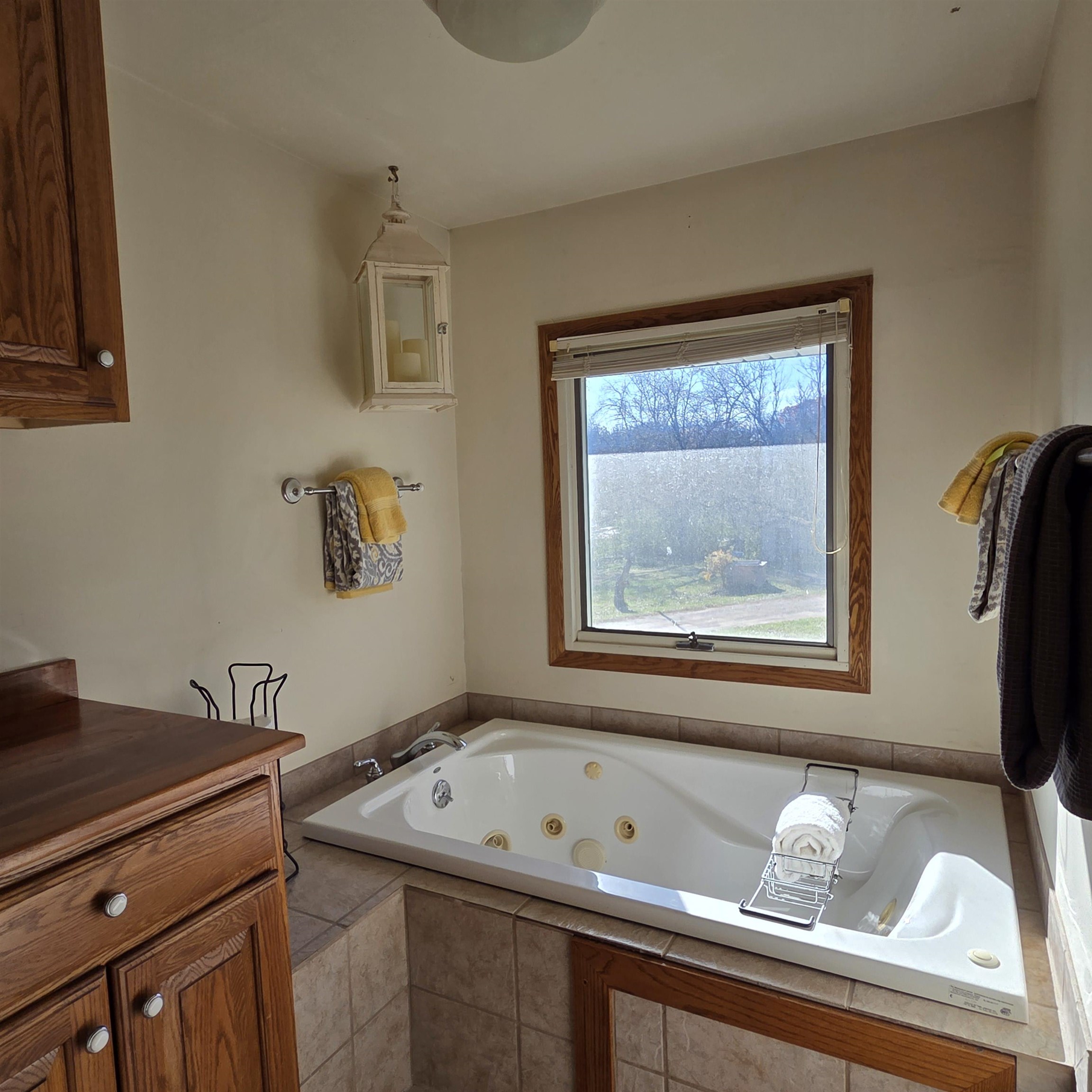 Burlington, Wisconsin 53105, United States, 4 Bedrooms Bedrooms, ,3 BathroomsBathrooms,Residential,Active,146230