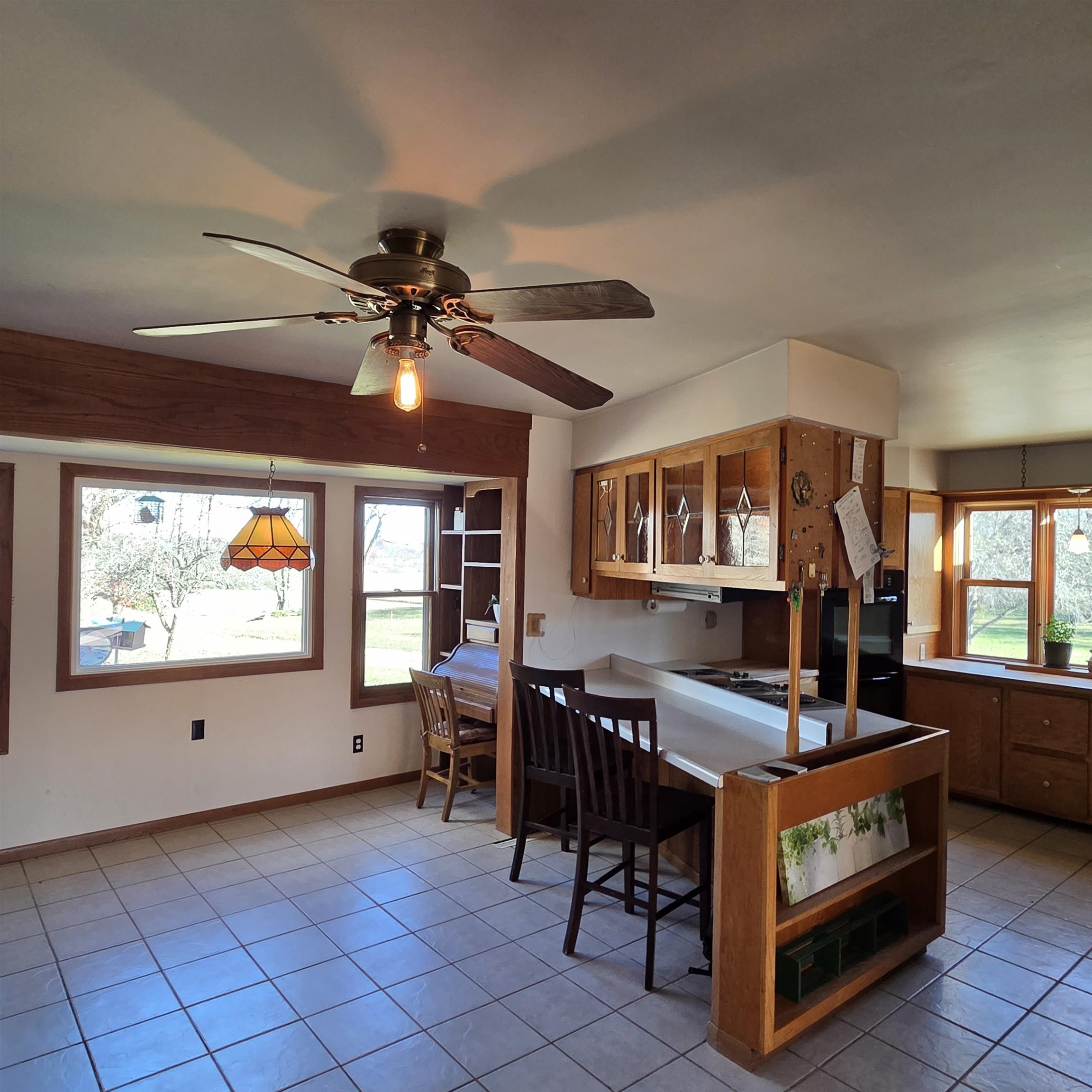 Burlington, Wisconsin 53105, United States, 4 Bedrooms Bedrooms, ,3 BathroomsBathrooms,Residential,Active,146230