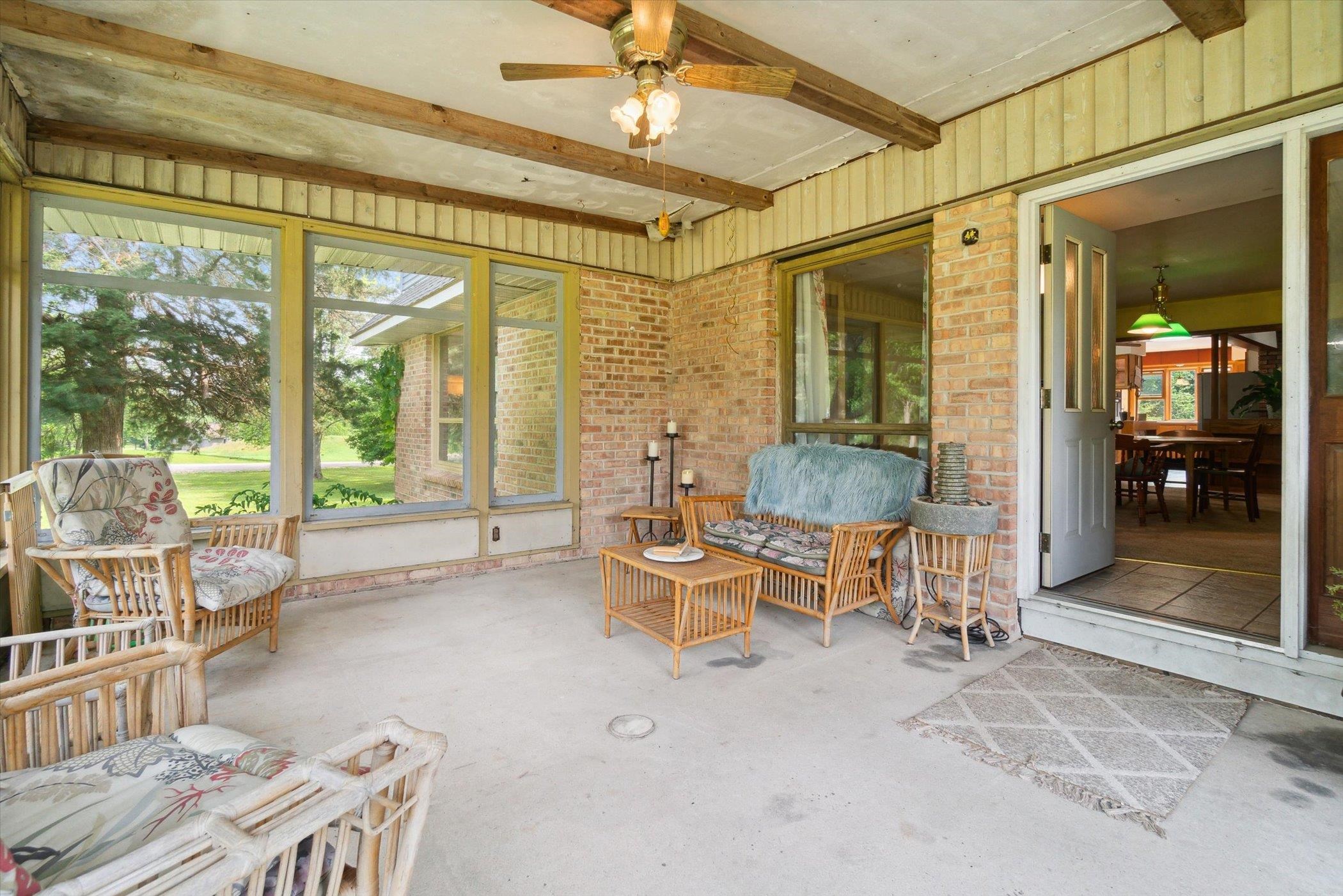 Burlington, Wisconsin 53105, United States, 4 Bedrooms Bedrooms, ,3 BathroomsBathrooms,Residential,Active,146230