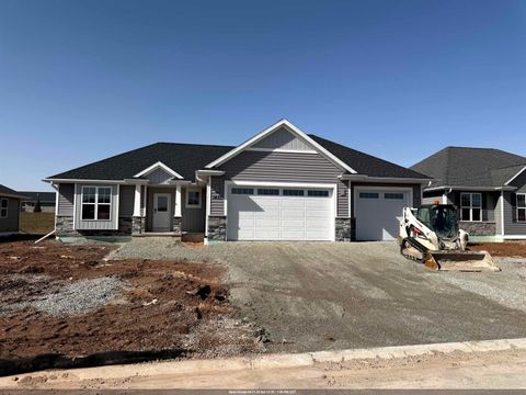 Photo of 1433 DIVINITY Drive, DE PERE, WI 54115 (MLS # 50320443)