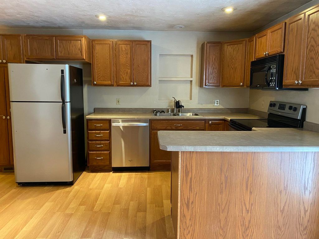 Photo of W2689 BUCHANAN Road, APPLETON, WI 54915 (MLS # 50319193)