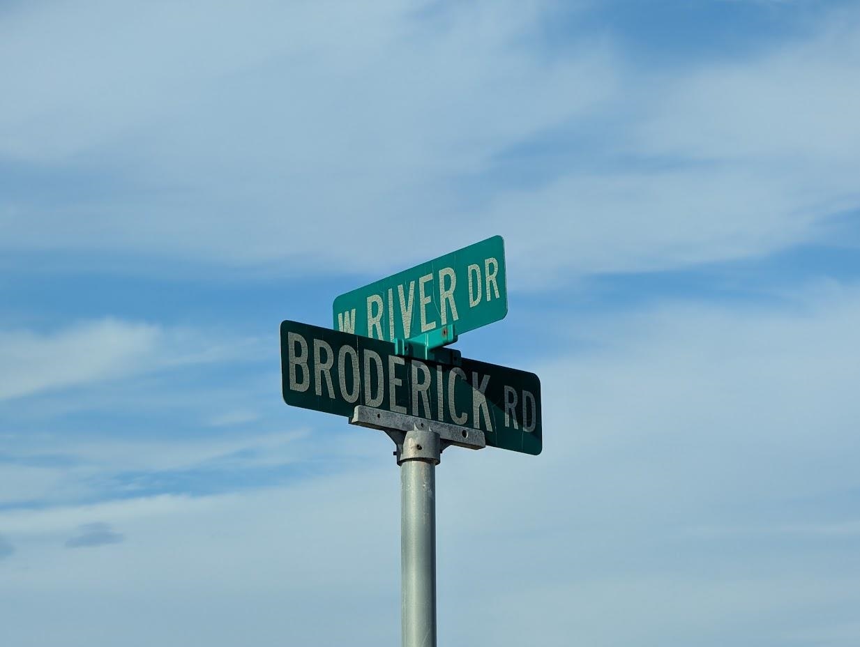BRODERICK Road 3