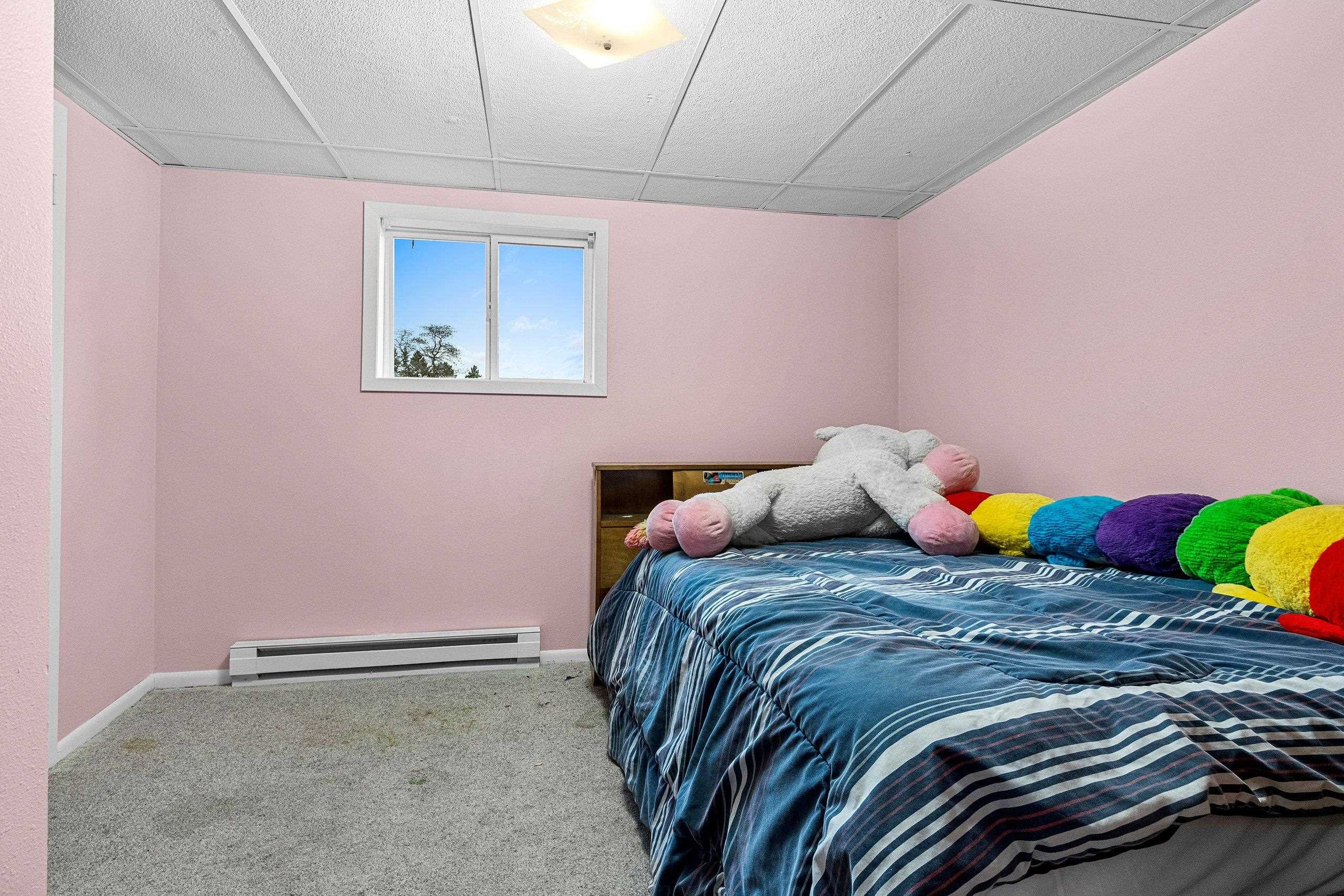 Oconto, Wisconsin 54153, United States, 4 Bedrooms Bedrooms, ,2 BathroomsBathrooms,Residential,Pending,28785