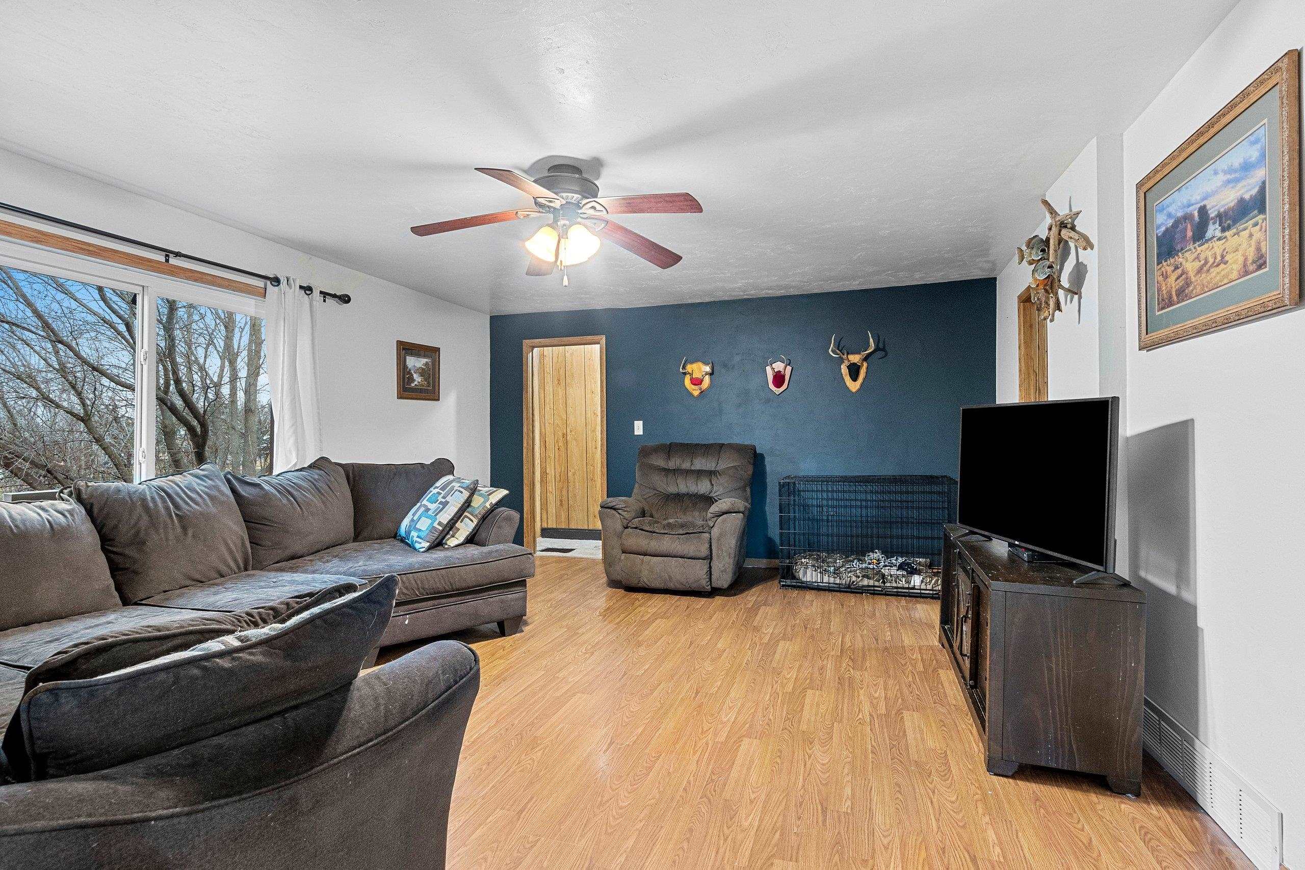 Oconto, Wisconsin 54153, United States, 4 Bedrooms Bedrooms, ,2 BathroomsBathrooms,Residential,Pending,28785