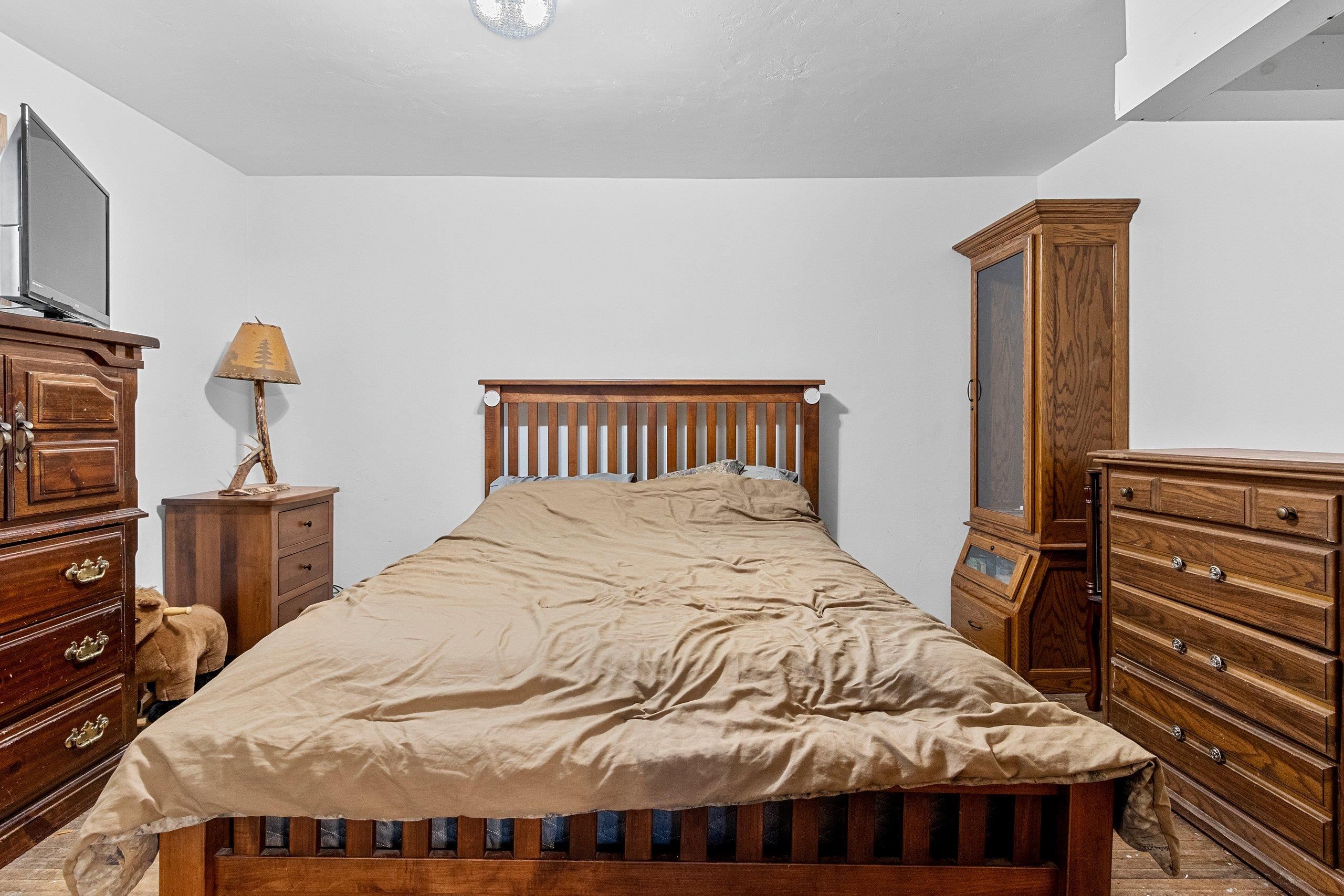 Oconto, Wisconsin 54153, United States, 4 Bedrooms Bedrooms, ,2 BathroomsBathrooms,Residential,Pending,28785