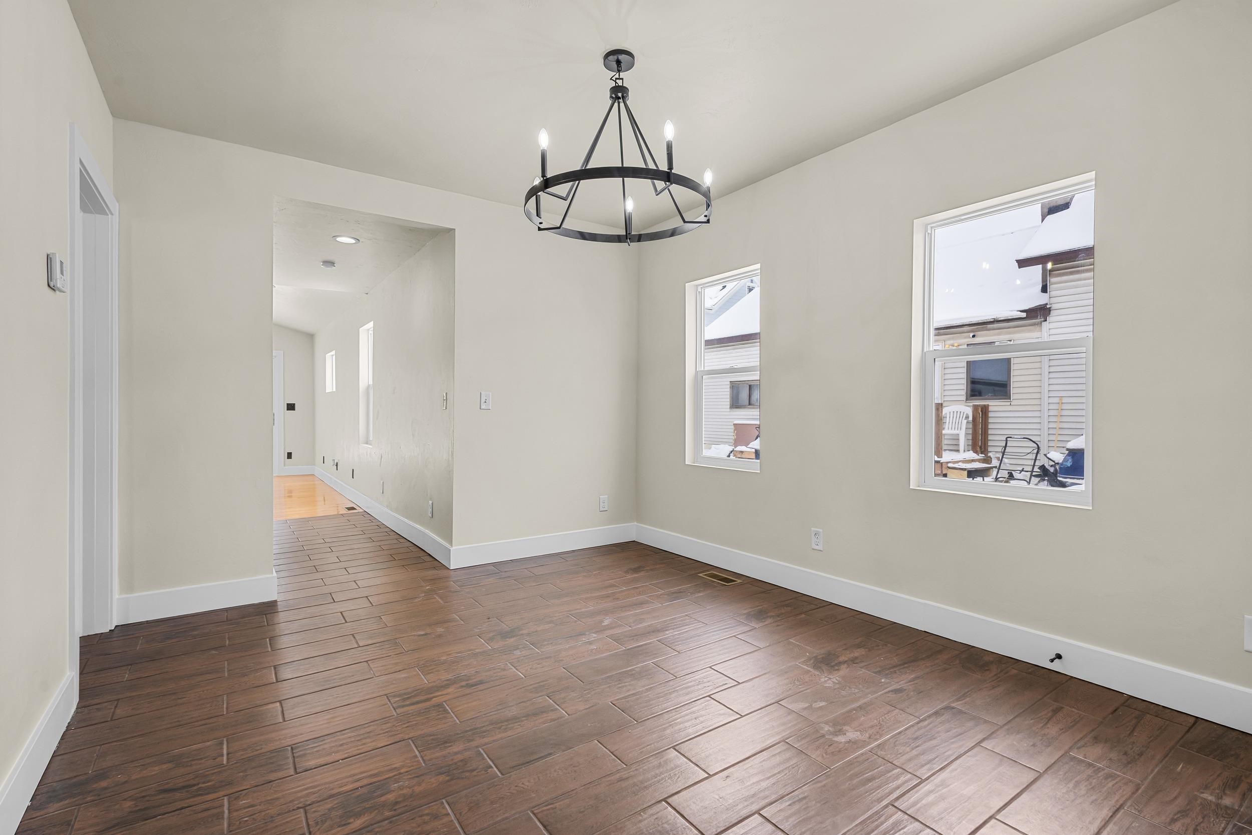 Shawano, Wisconsin 54166, United States, 3 Bedrooms Bedrooms, ,2 BathroomsBathrooms,Residential,Active,252629