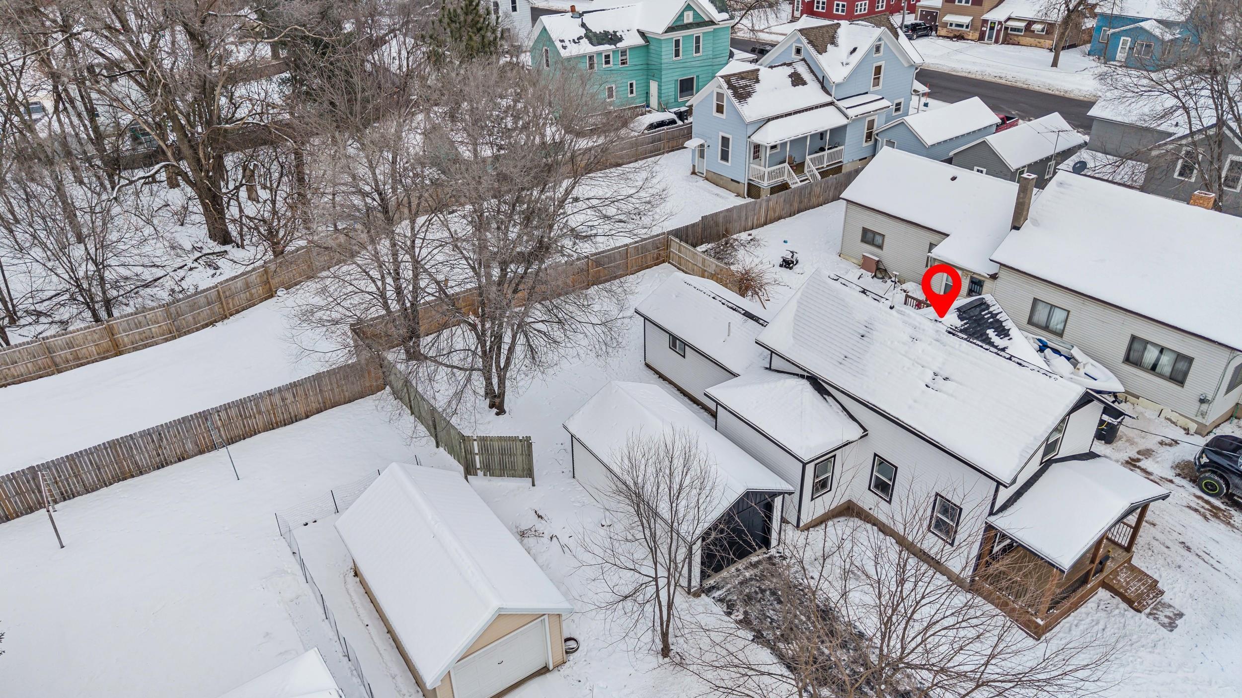 Shawano, Wisconsin 54166, United States, 3 Bedrooms Bedrooms, ,2 BathroomsBathrooms,Residential,Active,252629