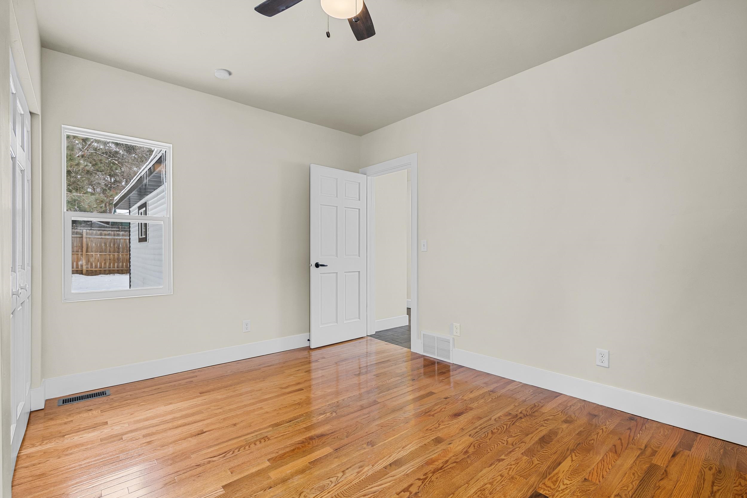 Shawano, Wisconsin 54166, United States, 3 Bedrooms Bedrooms, ,2 BathroomsBathrooms,Residential,Active,252629