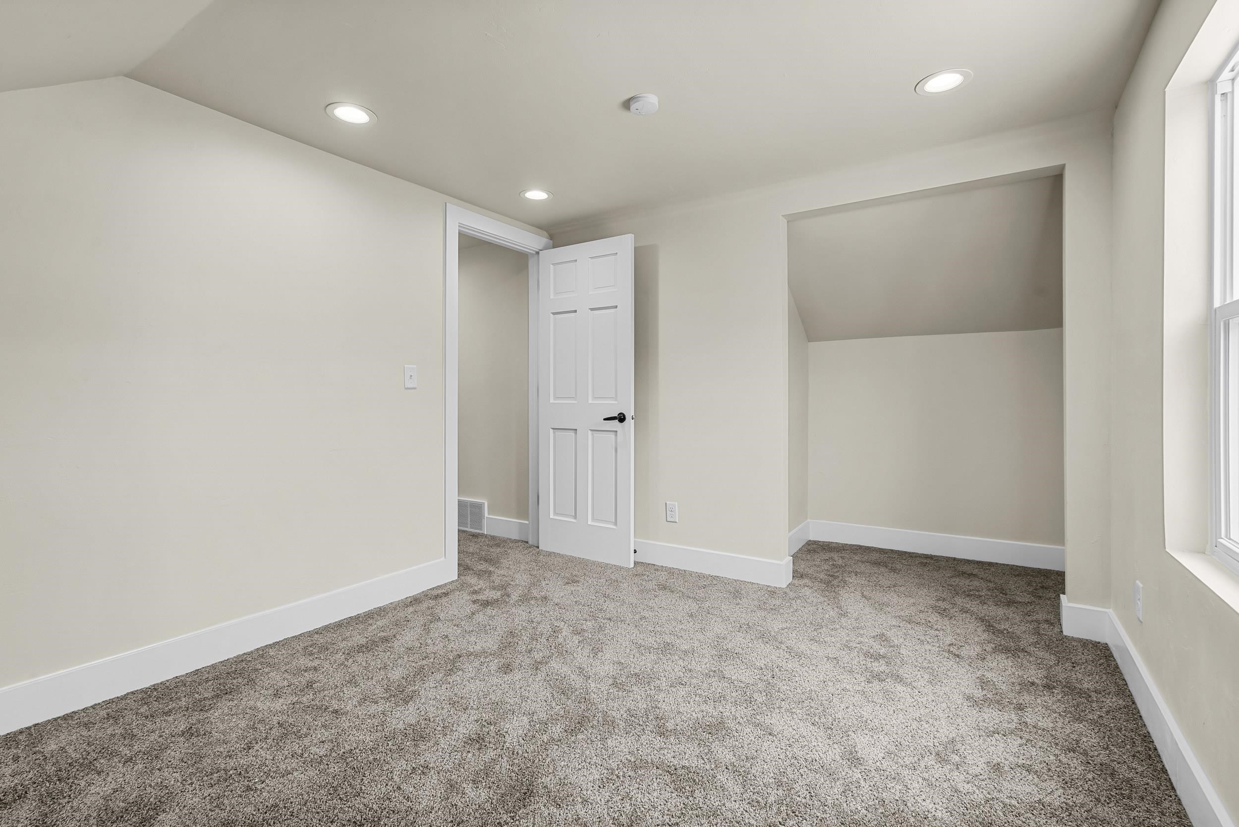 Shawano, Wisconsin 54166, United States, 3 Bedrooms Bedrooms, ,2 BathroomsBathrooms,Residential,Active,252629