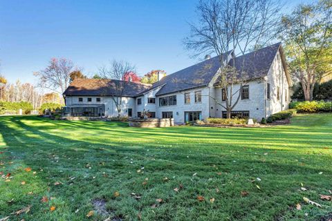 Photo of 1250 THAYER Trail, HOBART, WI 54155 (MLS # 50317985)