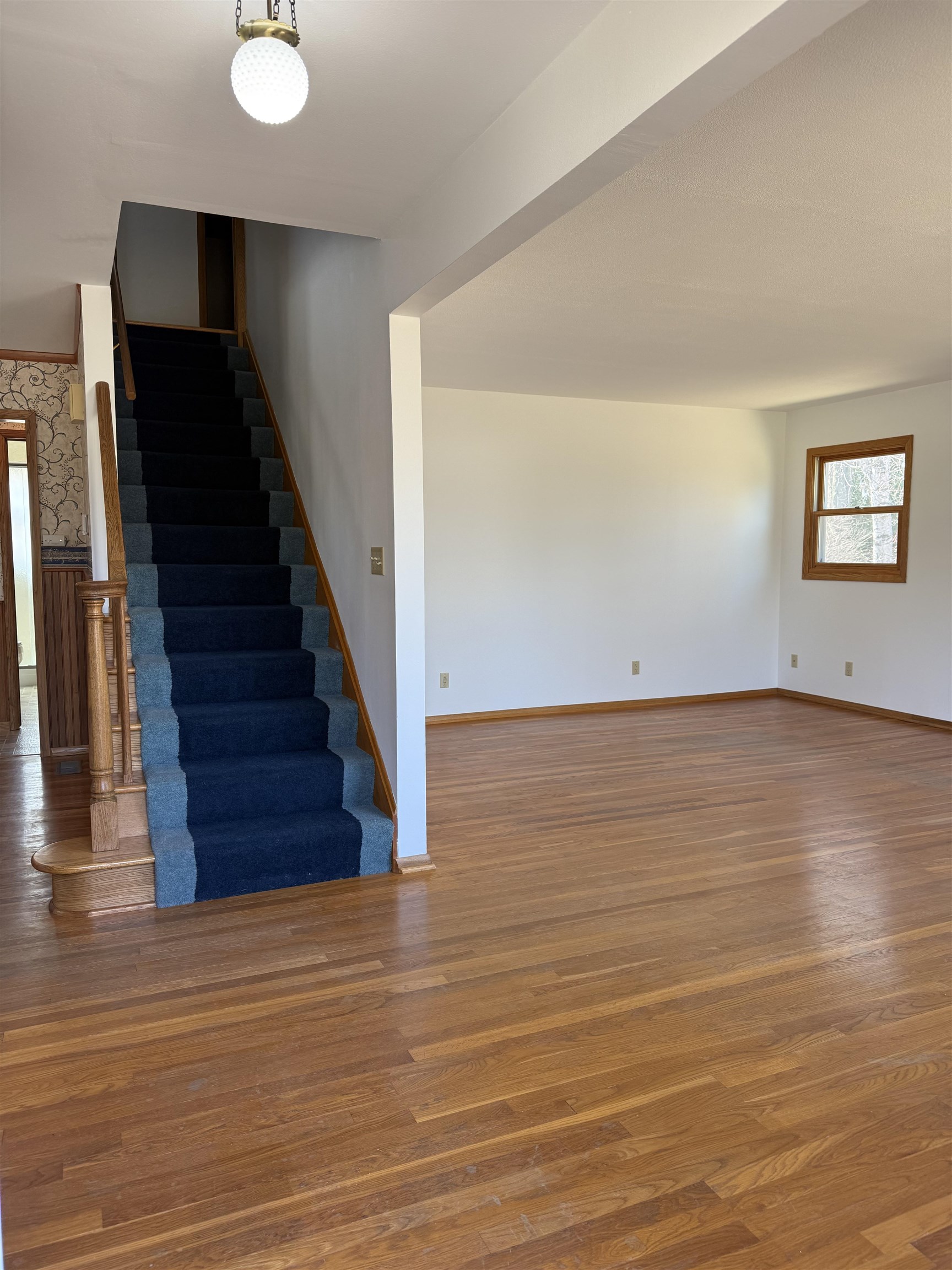 1929 INDIAN POINT Road