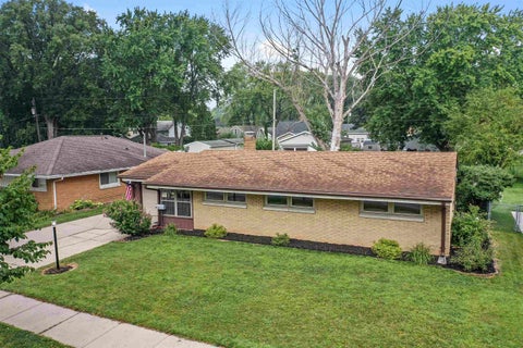 Photo of 818 GROSS Avenue, GREEN BAY, WI 54304 (MLS # 50330599)