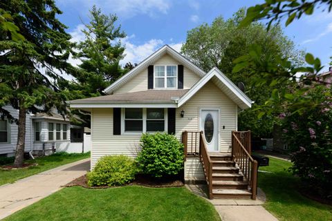 Single Family Residence in OSHKOSH WI 618 EVANS Street.jpg