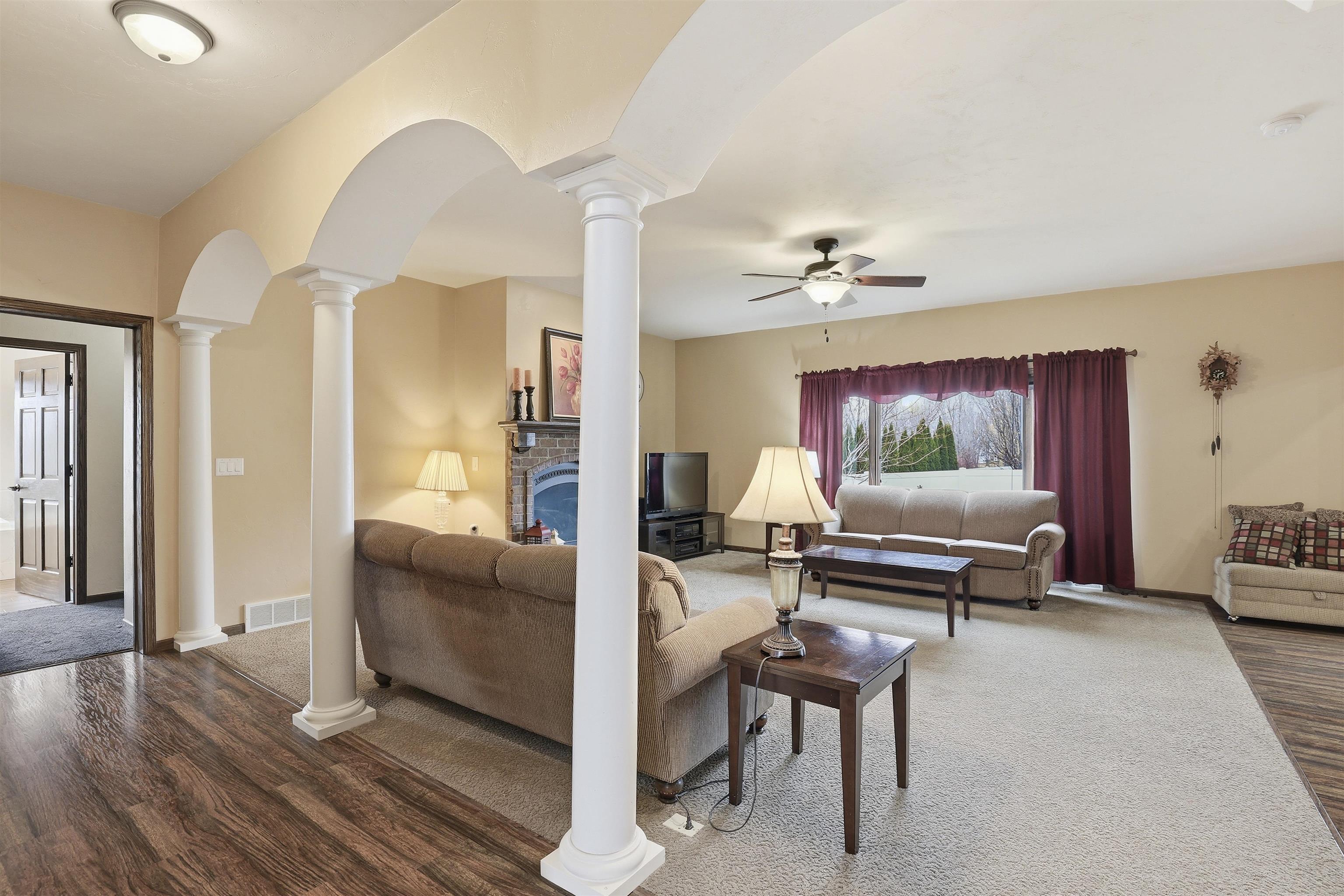 N9005 BLACKOAK Street