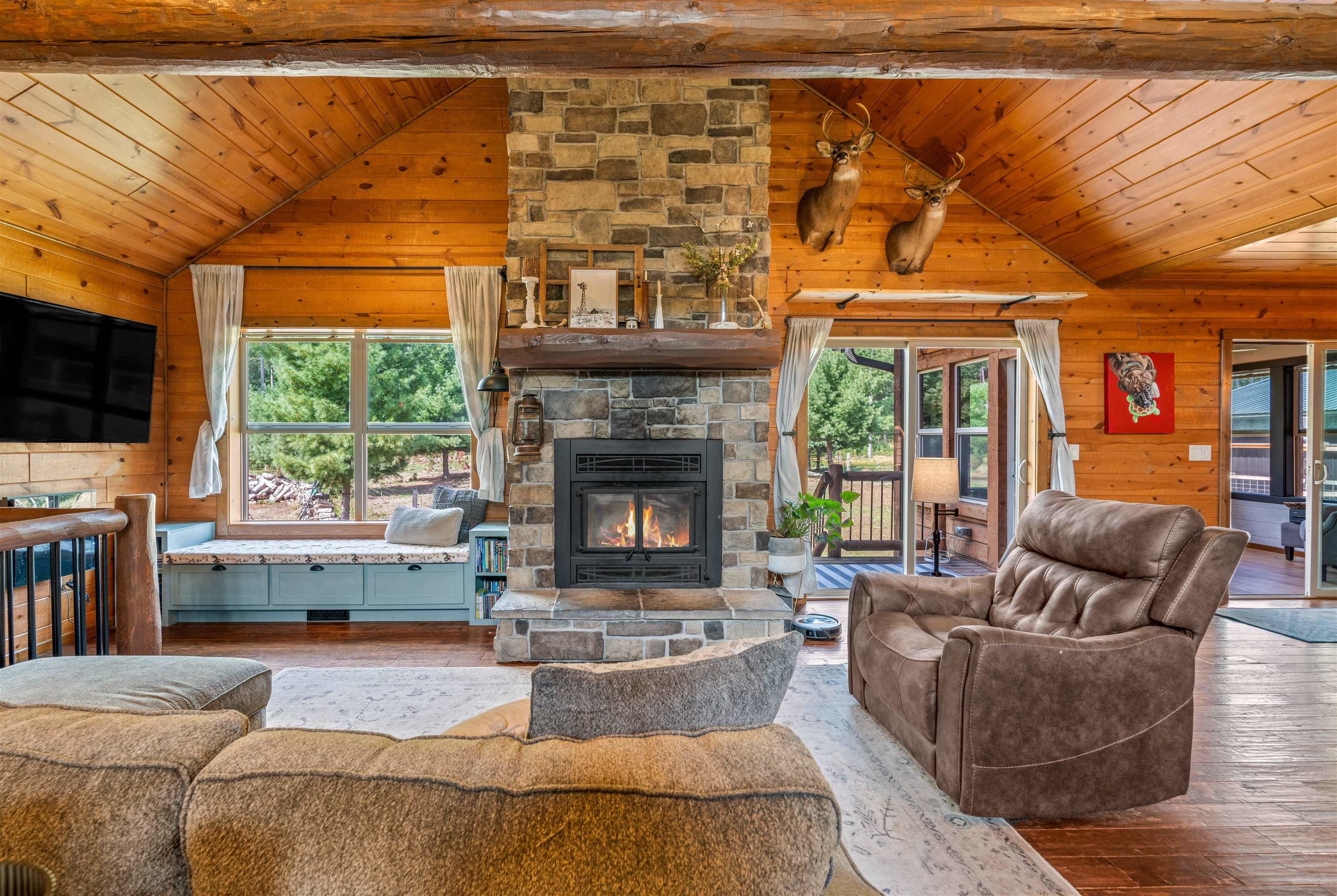 Shawano, Wisconsin 54166, United States, 4 Bedrooms Bedrooms, ,2 BathroomsBathrooms,Residential,Pending,21263