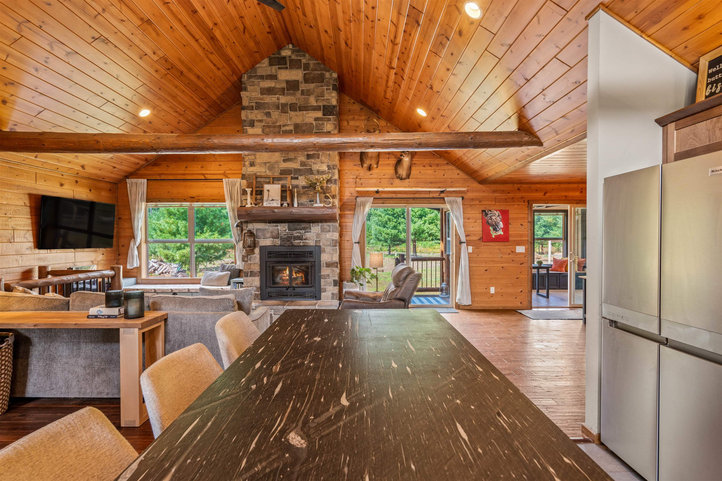 Shawano, Wisconsin 54166, United States, 4 Bedrooms Bedrooms, ,2 BathroomsBathrooms,Residential,Pending,21263