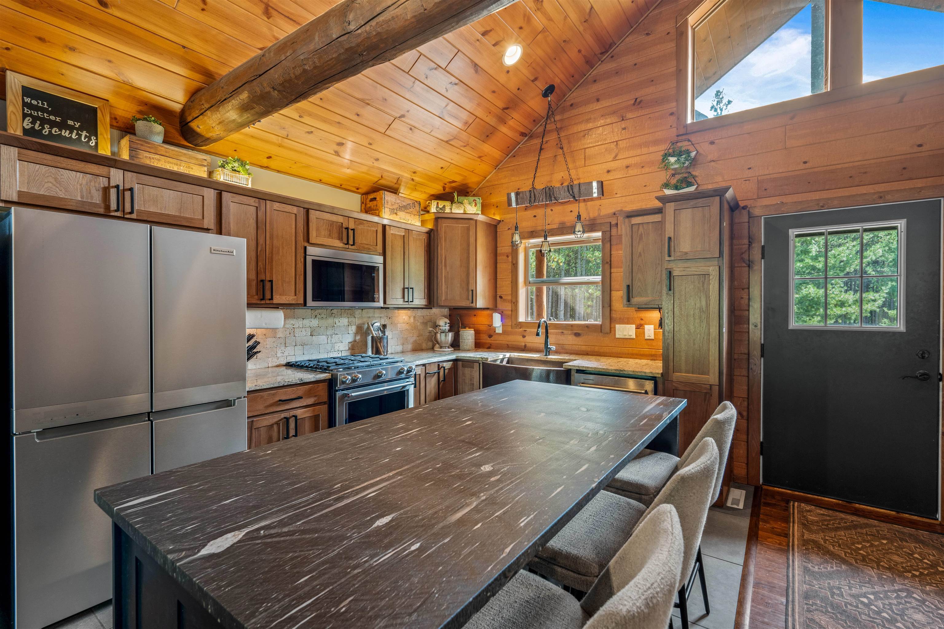 Shawano, Wisconsin 54166, United States, 4 Bedrooms Bedrooms, ,2 BathroomsBathrooms,Residential,Pending,21263