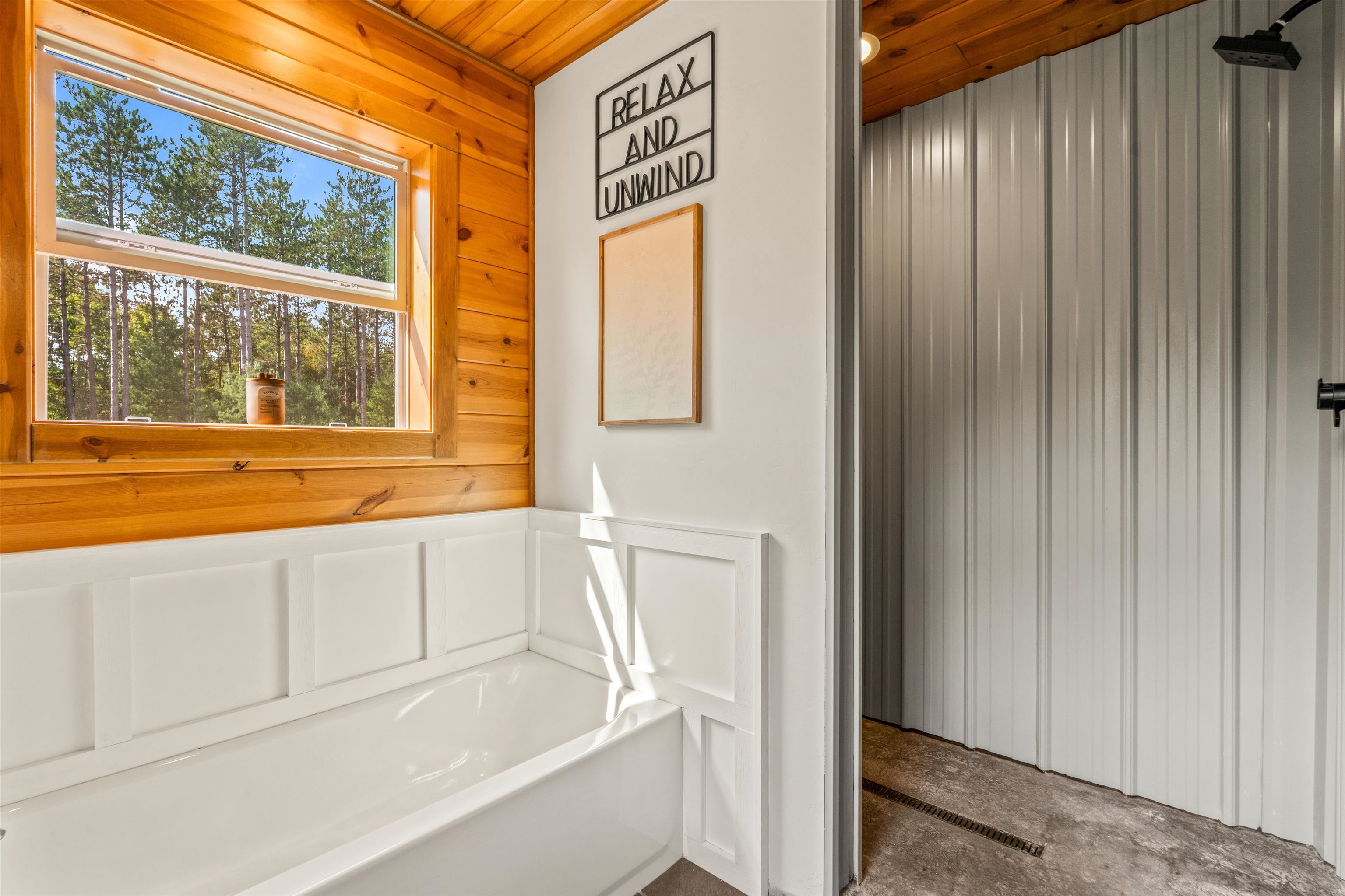 Shawano, Wisconsin 54166, United States, 4 Bedrooms Bedrooms, ,2 BathroomsBathrooms,Residential,Pending,21263