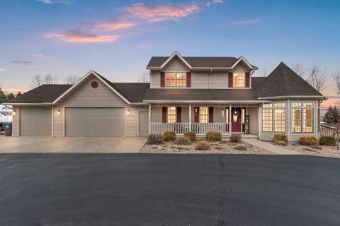 W688 RIVER BEND Drive KAUKAUNA WI 54130