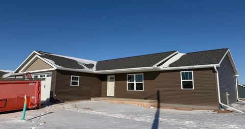 Photo of 2040 RED FOX Lane, KAUKAUNA, WI 54130 (MLS # 50320228)