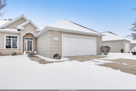 Photo of 1655 REMINGTON RIDGE Way, DE PERE, WI 54115 (MLS # 50318881)