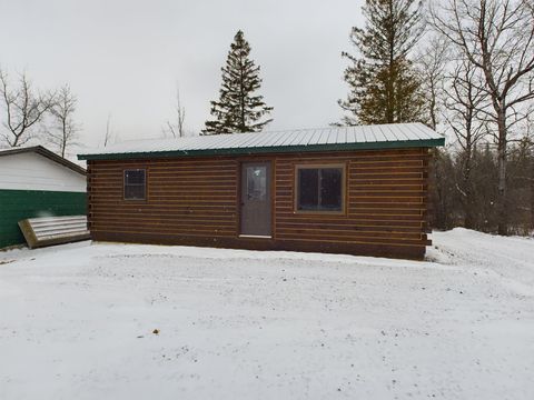 Photo of 5111 SPRUCE Street, LAONA, WI 54541 (MLS # 50302179)