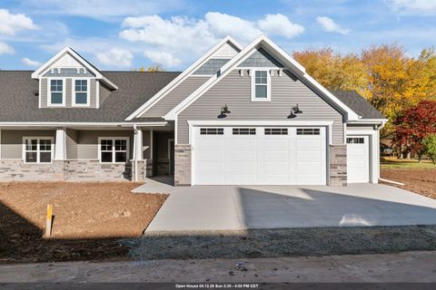 Photo of W5002 COTTAGE Lane, SHERWOOD, WI 54169 (MLS # 50317369)