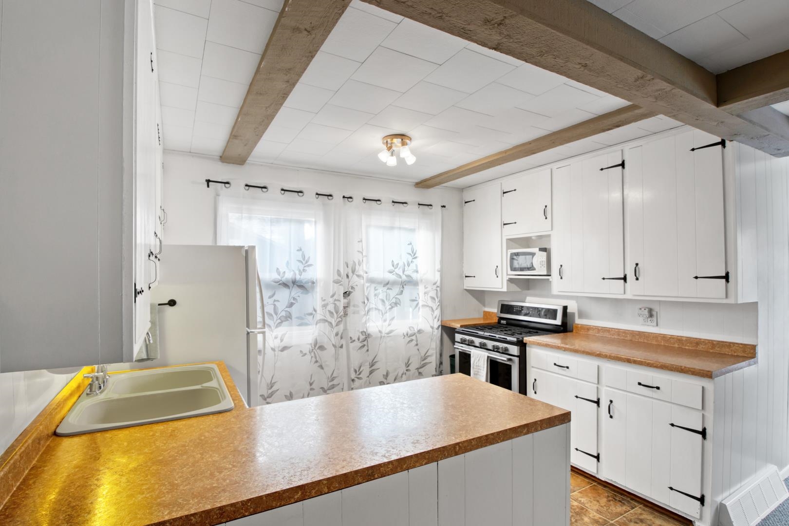 Coloma, Wisconsin 54930, United States, 2 Bedrooms Bedrooms, ,2 BathroomsBathrooms,Residential,Active,7866