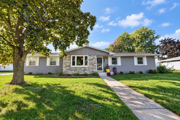 1020 STAR ST, DE PERE, WI 54115 - Image 6bba66e4399c84cf6aa5efdb4fda7ce8/3381412653