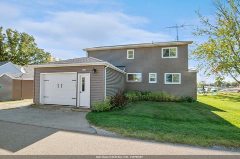 Photo of 3904 SAND BAY POINT Road, STURGEON BAY, WI 54235 (MLS # 50315892)