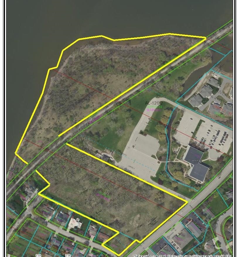 3200 RIVERSIDE Drive