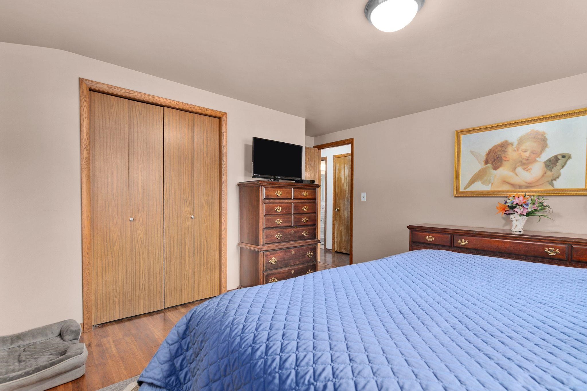 Appleton, Wisconsin 54914, United States, 3 Bedrooms Bedrooms, ,2 BathroomsBathrooms,Residential,Active,183140