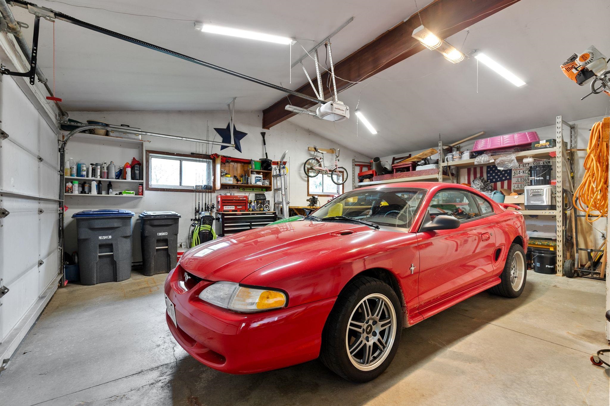 Appleton, Wisconsin 54914, United States, 3 Bedrooms Bedrooms, ,2 BathroomsBathrooms,Residential,Active,183140