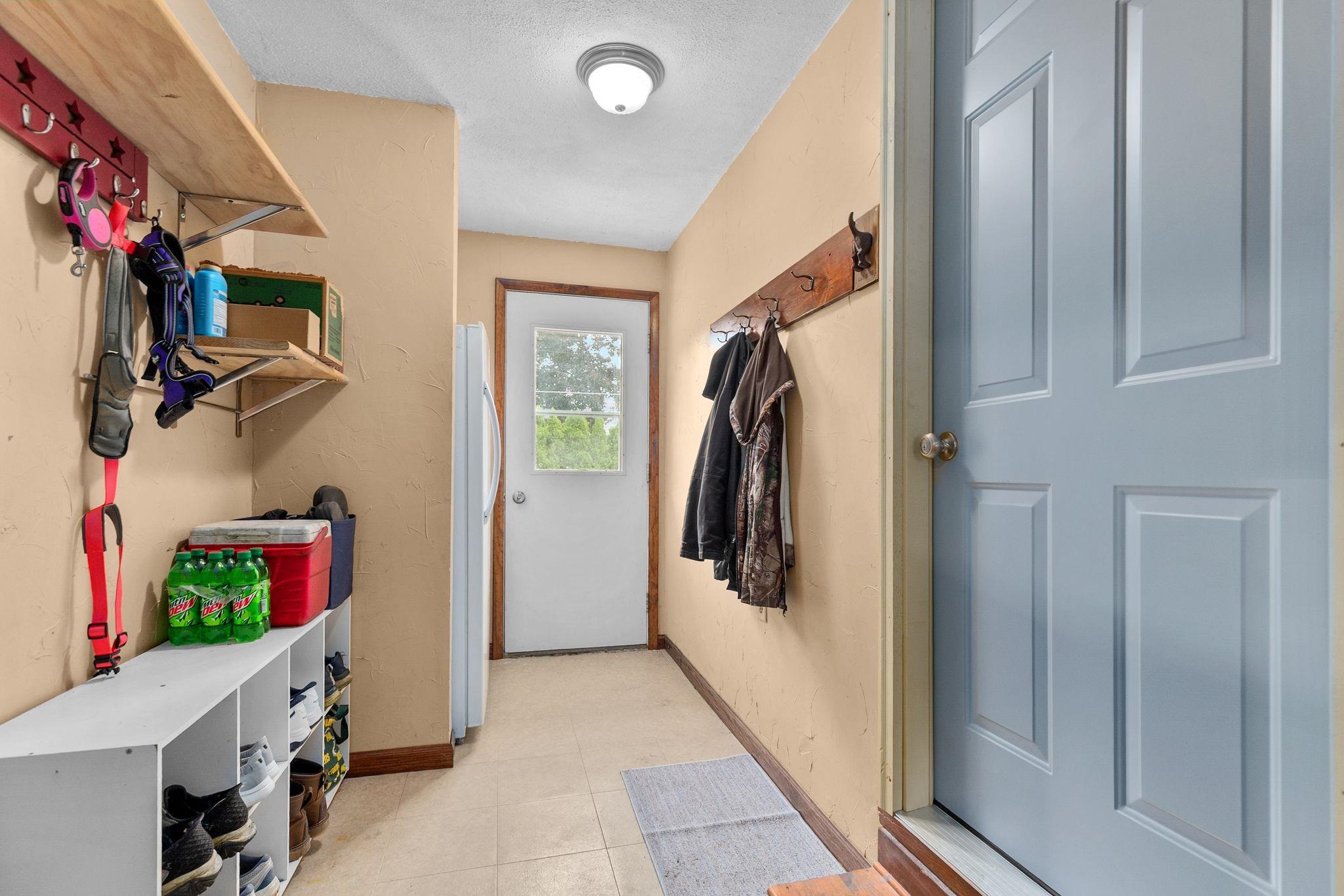 Appleton, Wisconsin 54914, United States, 3 Bedrooms Bedrooms, ,2 BathroomsBathrooms,Residential,Active,183140