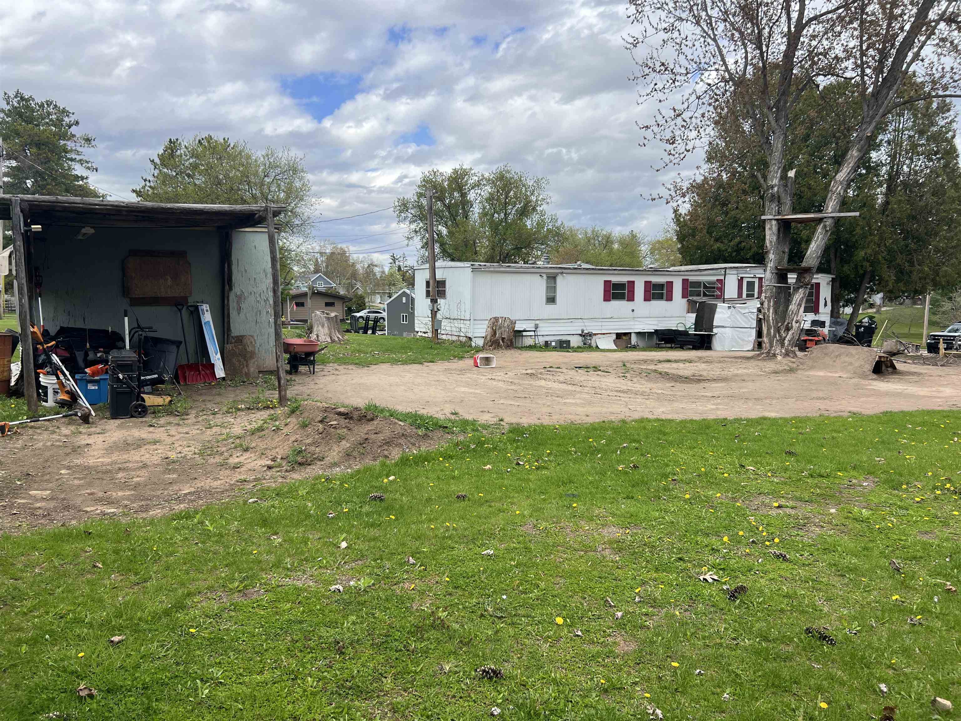Photo 1 of 9 — 159 BIRCH Avenue, OCONTO FALLS, WI 54154