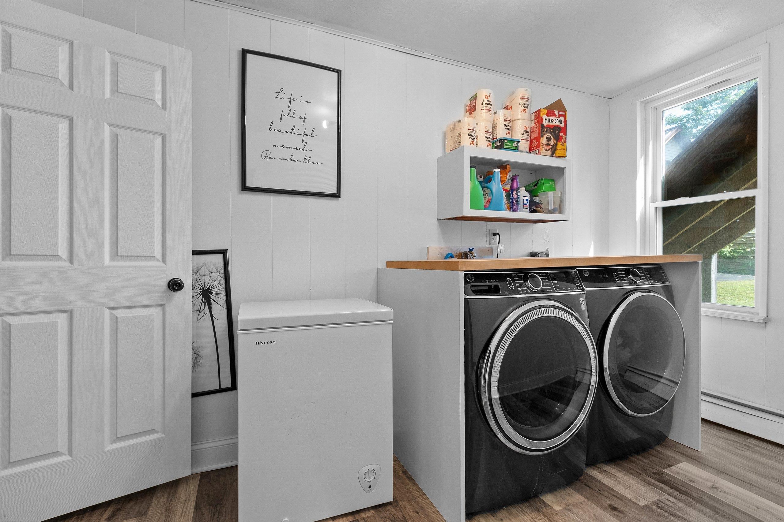 Cecil, Wisconsin 54111, United States, 6 Bedrooms Bedrooms, ,2 BathroomsBathrooms,Residential,Active,145634