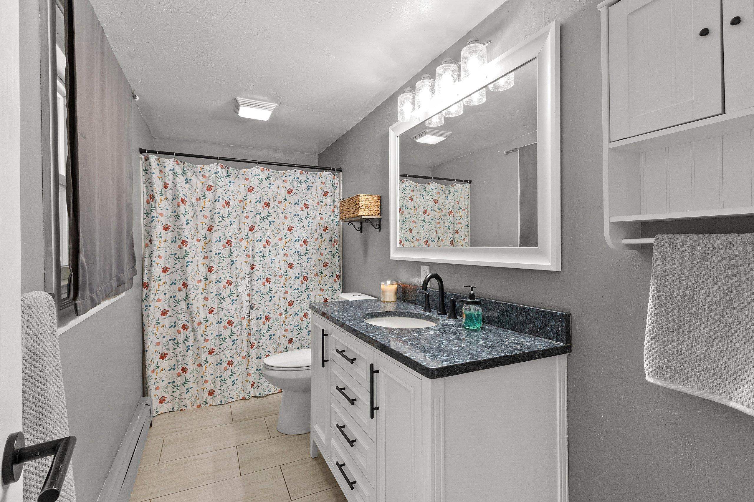 Cecil, Wisconsin 54111, United States, 6 Bedrooms Bedrooms, ,2 BathroomsBathrooms,Residential,Active,145634