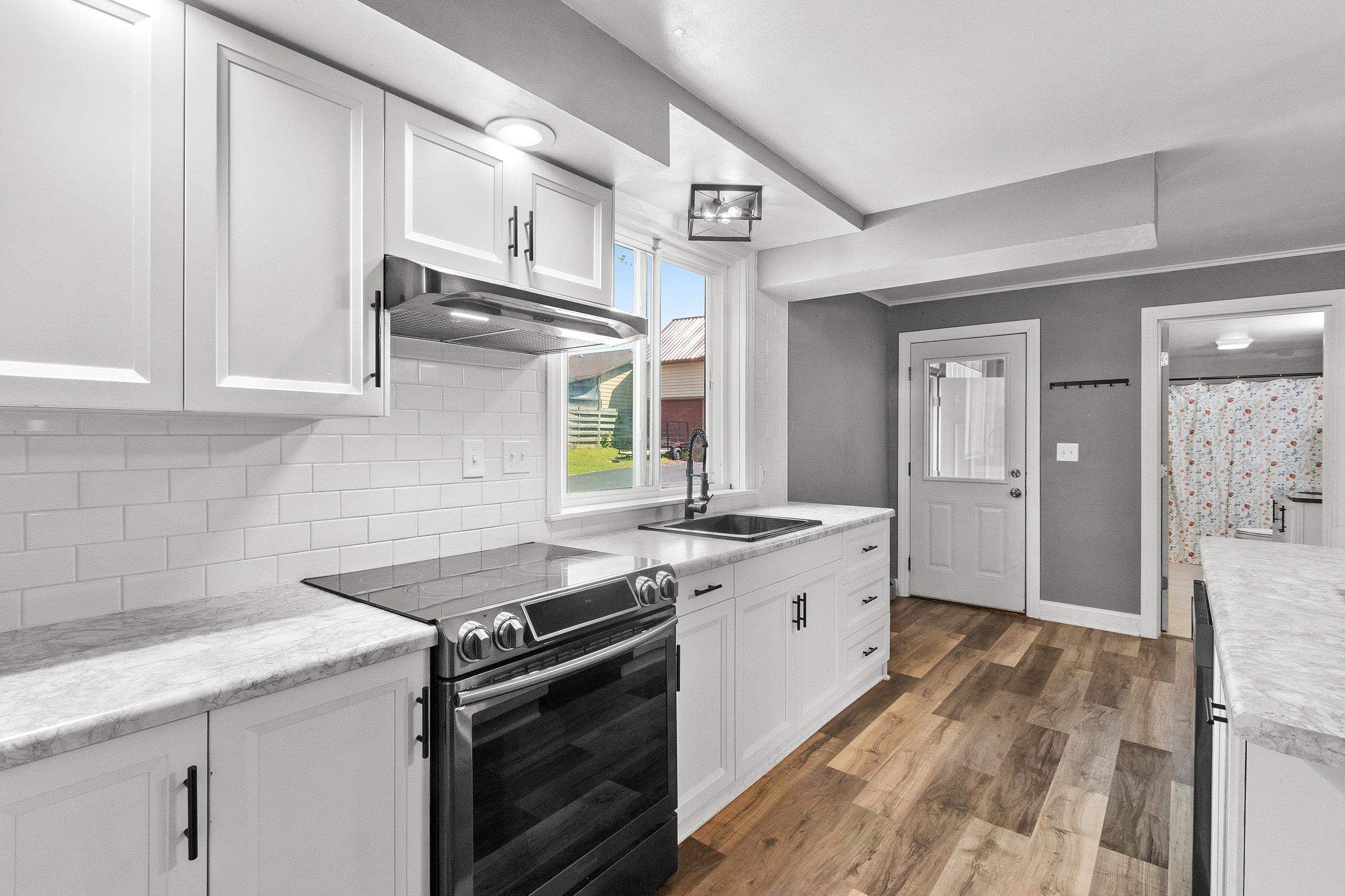 Cecil, Wisconsin 54111, United States, 6 Bedrooms Bedrooms, ,2 BathroomsBathrooms,Residential,Active,145634