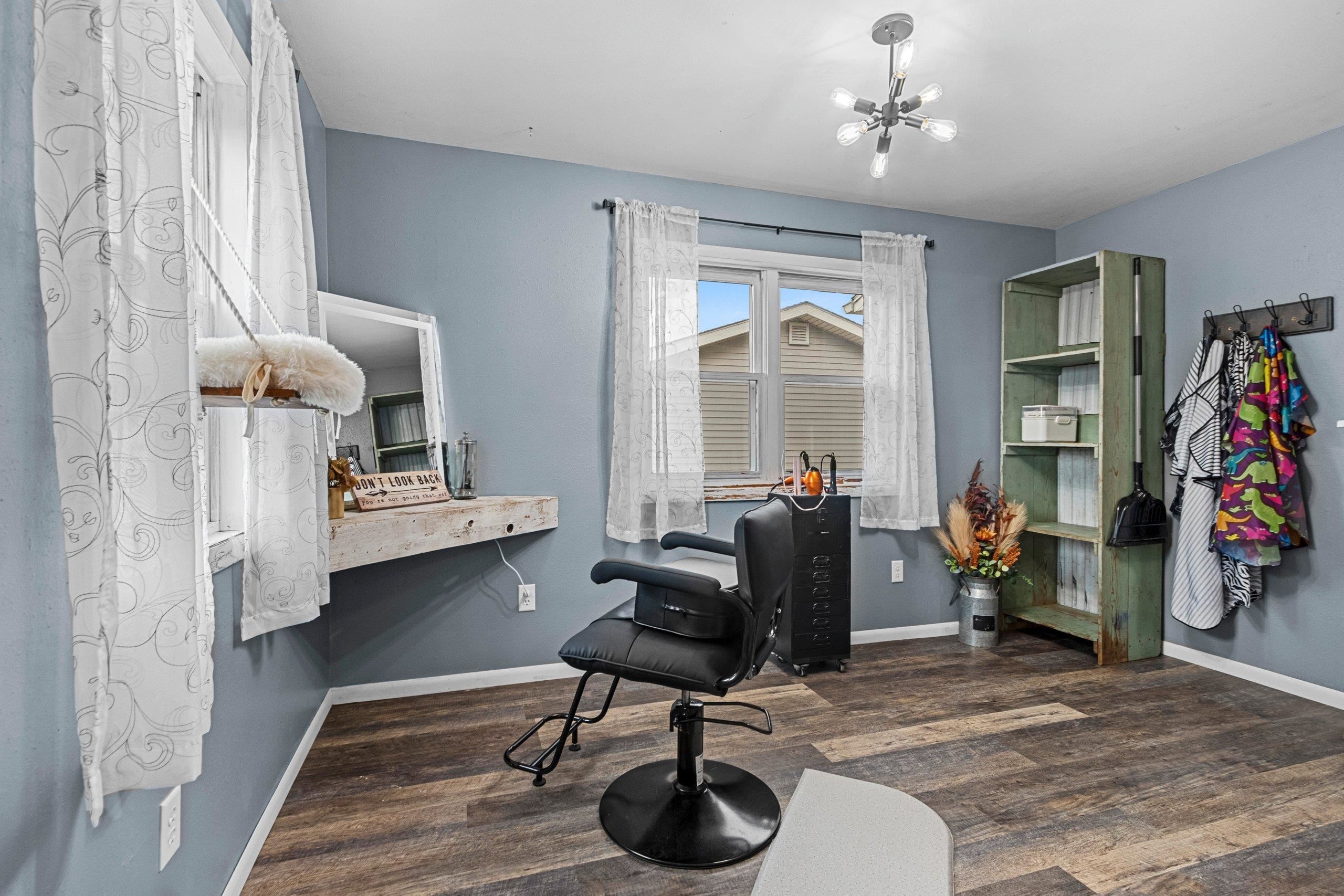 Cecil, Wisconsin 54111, United States, 5 Bedrooms Bedrooms, ,2 BathroomsBathrooms,Residential,Active,195293