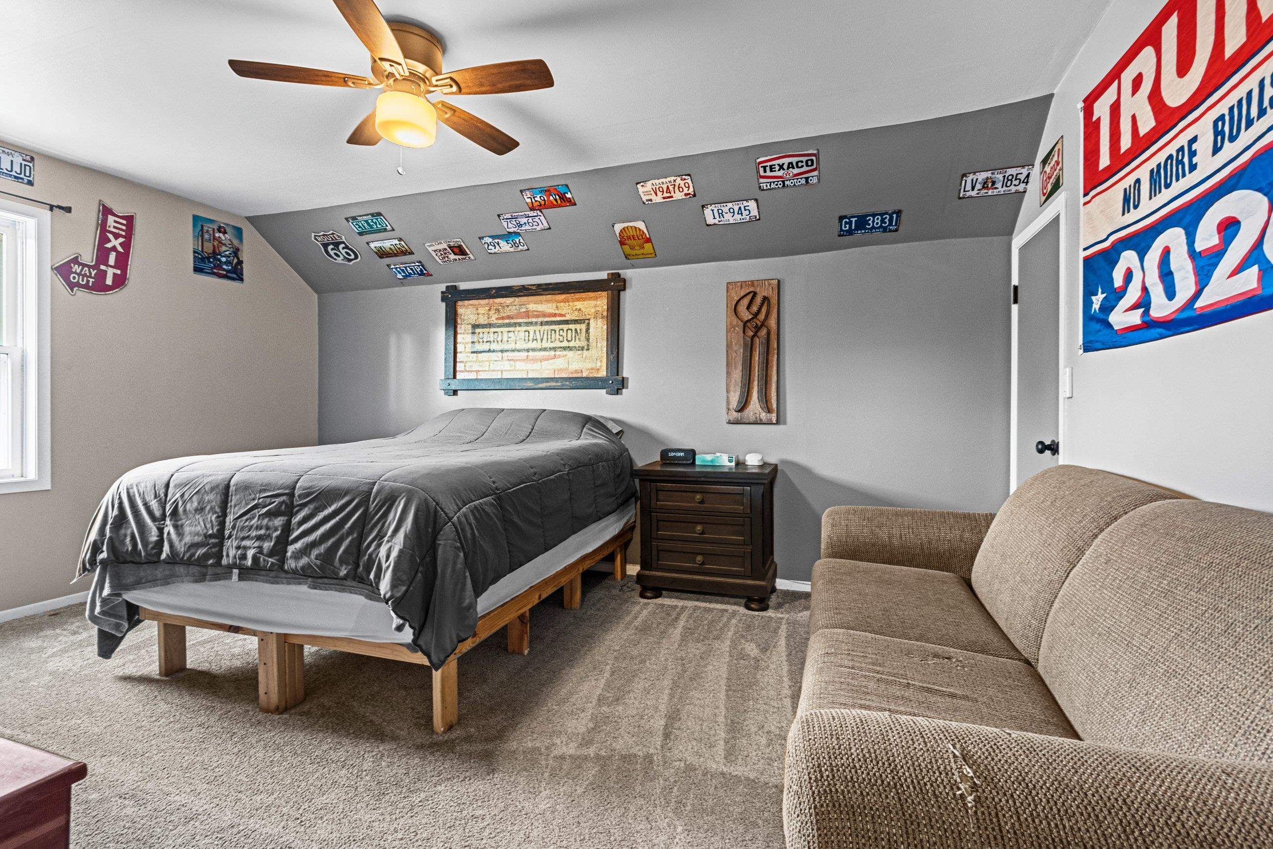 Cecil, Wisconsin 54111, United States, 5 Bedrooms Bedrooms, ,2 BathroomsBathrooms,Residential,Active,195293