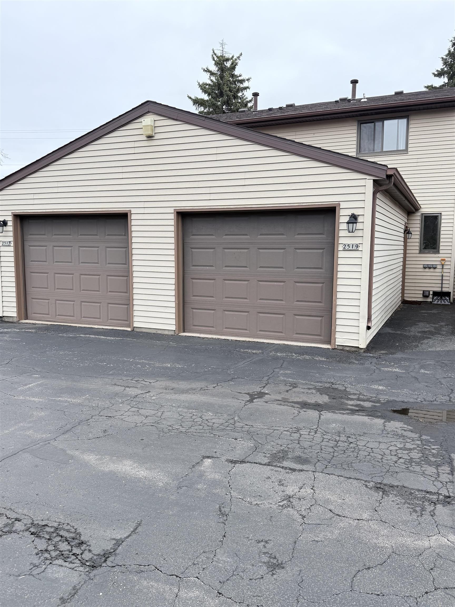 2519 FOND DU LAC Road