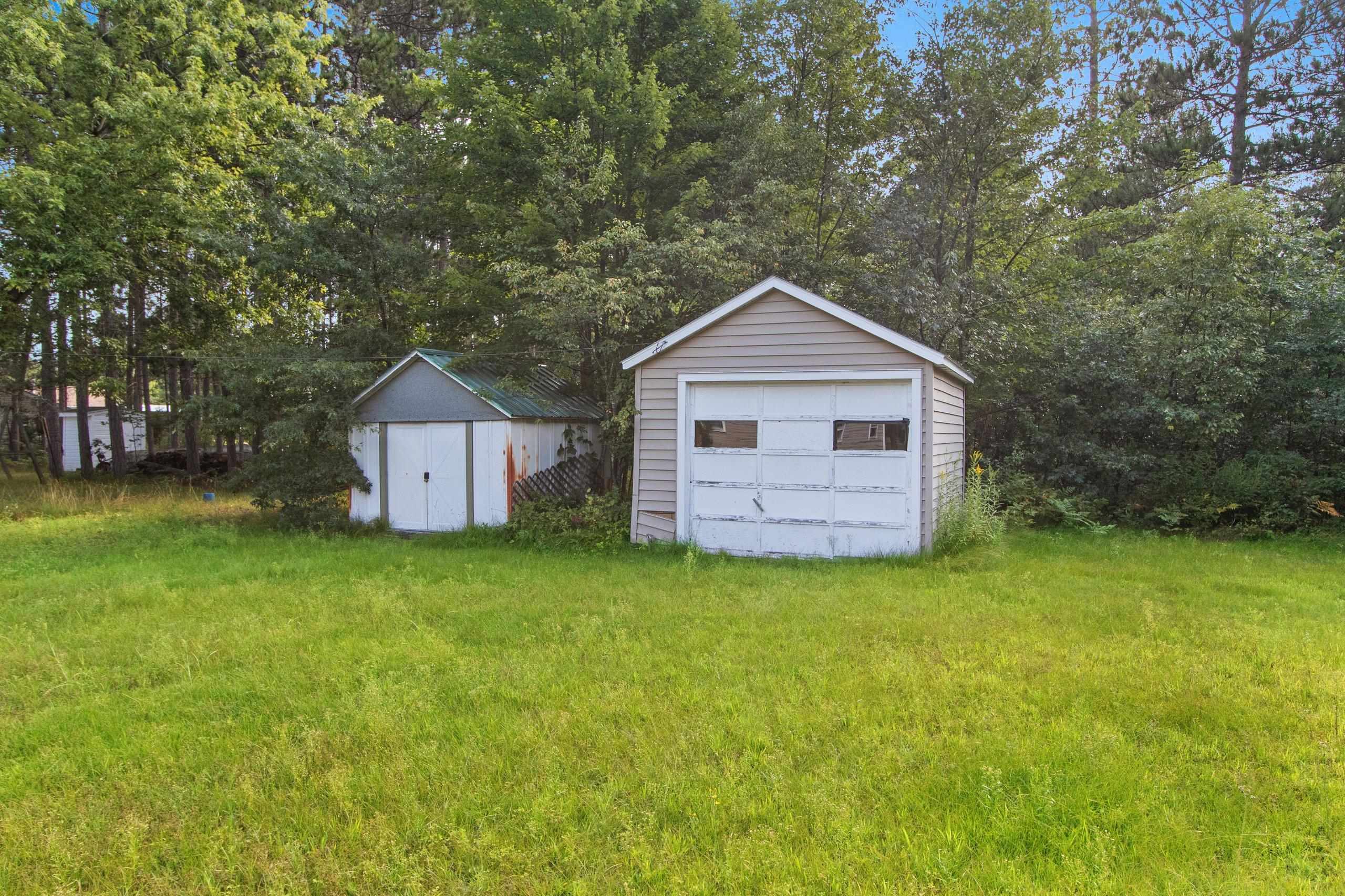 Crivitz, Wisconsin 54114, United States, 2 Bedrooms Bedrooms, ,1 BathroomBathrooms,Residential,Active,190956