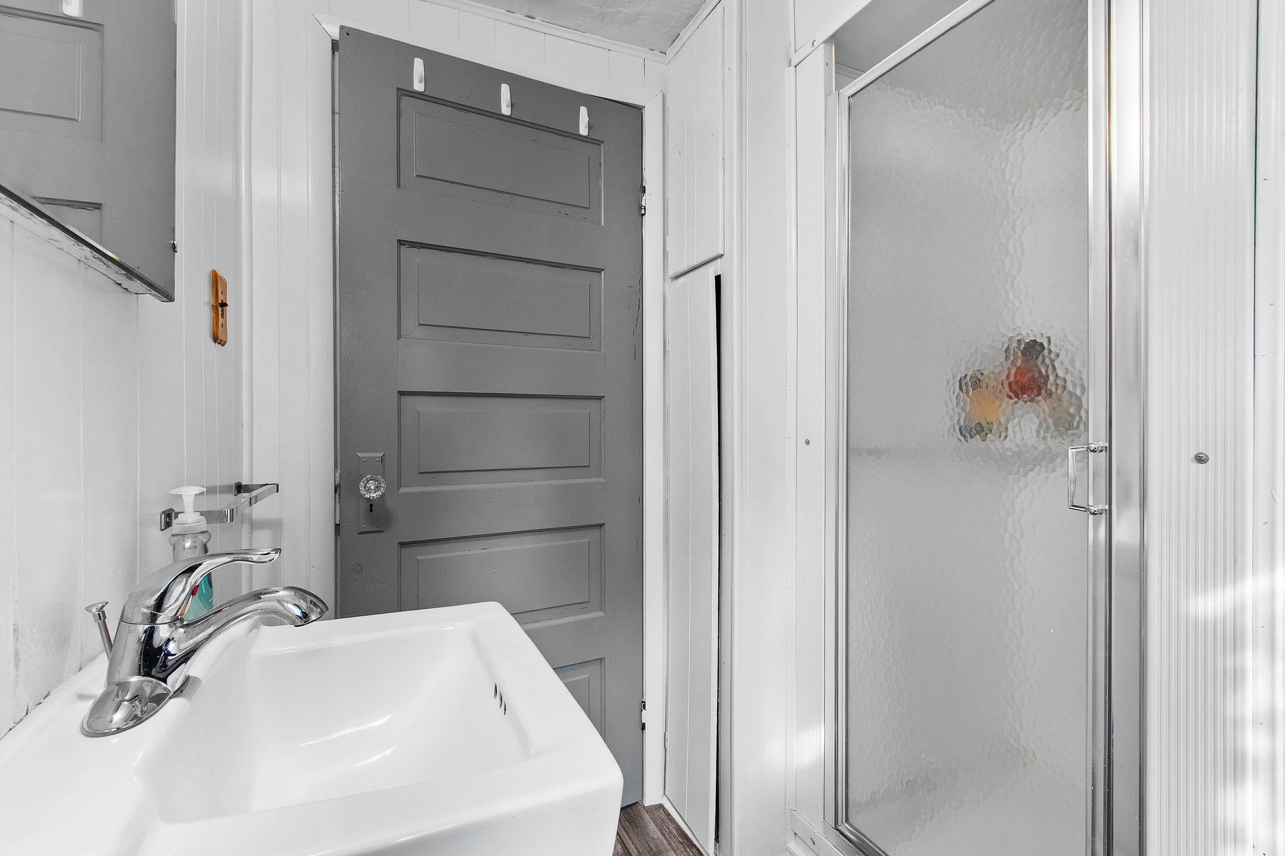 Crivitz, Wisconsin 54114, United States, 2 Bedrooms Bedrooms, ,1 BathroomBathrooms,Residential,Active,190956