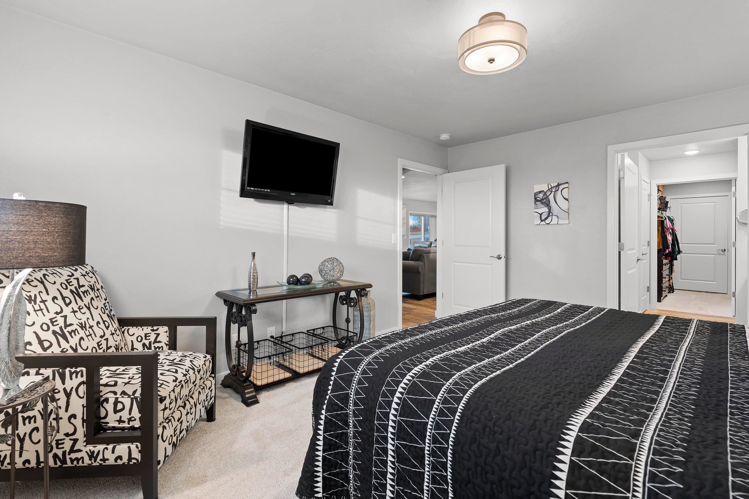 Green Bay, Wisconsin 54311, United States, 2 Bedrooms Bedrooms, ,2 BathroomsBathrooms,Residential,Active,98787