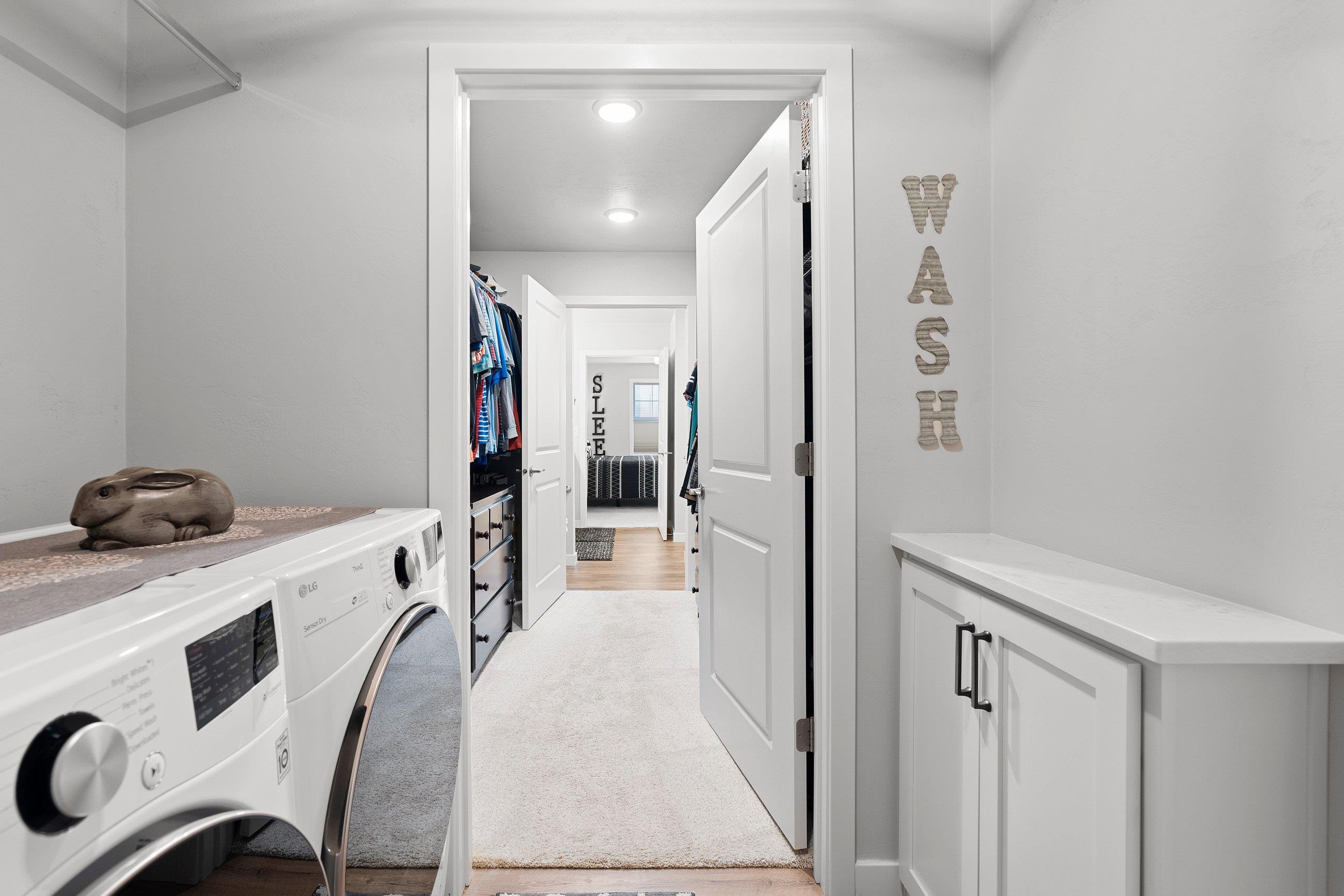 Green Bay, Wisconsin 54311, United States, 2 Bedrooms Bedrooms, ,2 BathroomsBathrooms,Residential,Active,98787