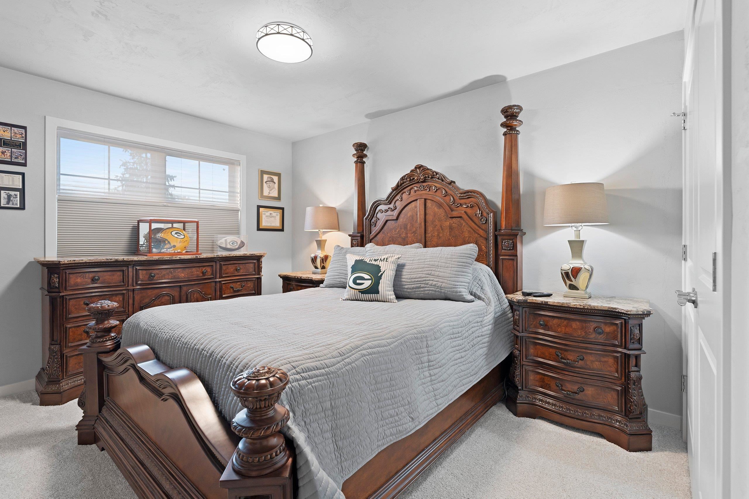 Green Bay, Wisconsin 54311, United States, 2 Bedrooms Bedrooms, ,2 BathroomsBathrooms,Residential,Active,98787