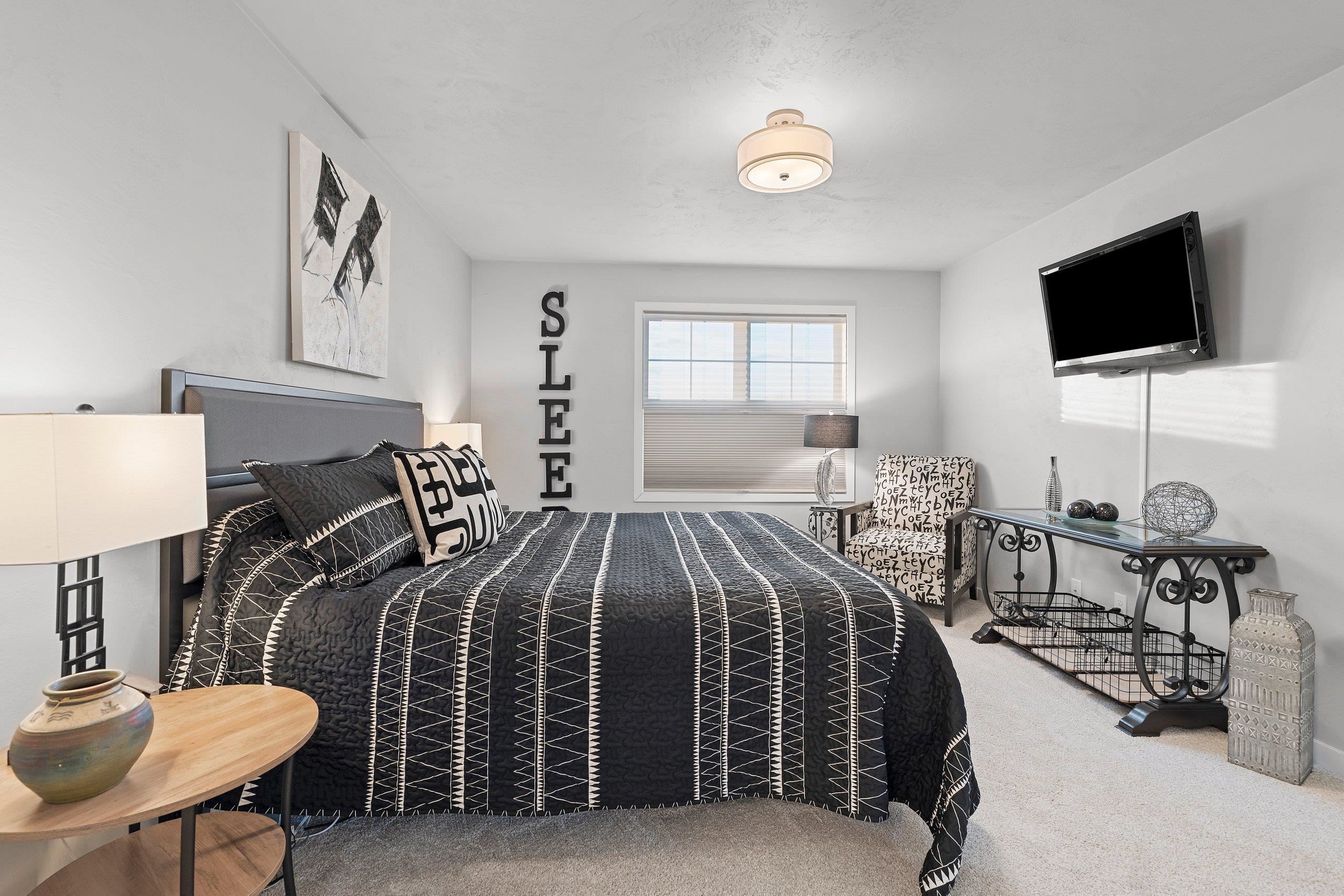 Green Bay, Wisconsin 54311, United States, 2 Bedrooms Bedrooms, ,2 BathroomsBathrooms,Residential,Active,98787