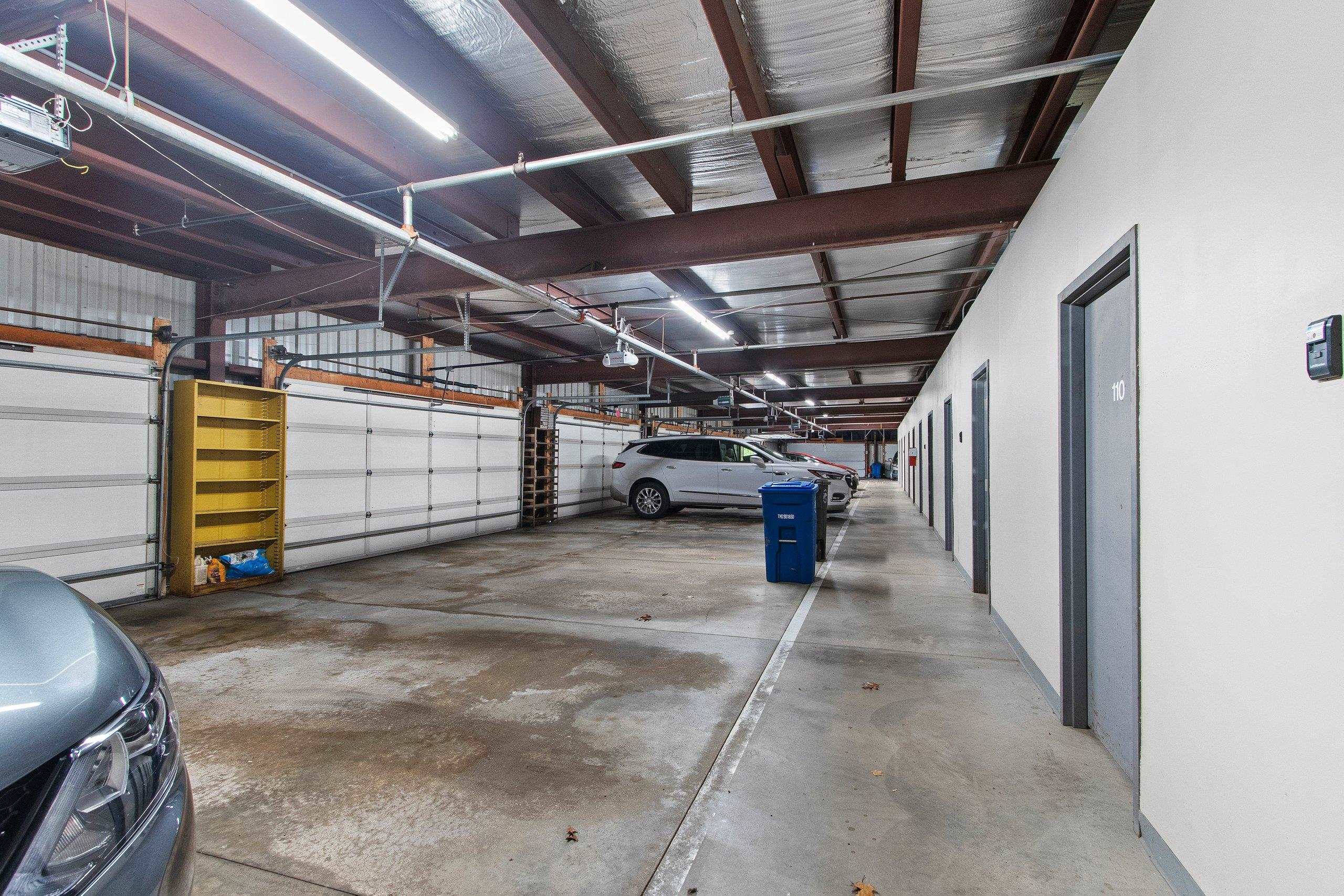 Appleton, Wisconsin 54914, United States, 2 Bedrooms Bedrooms, ,2 BathroomsBathrooms,Residential,Active,36028