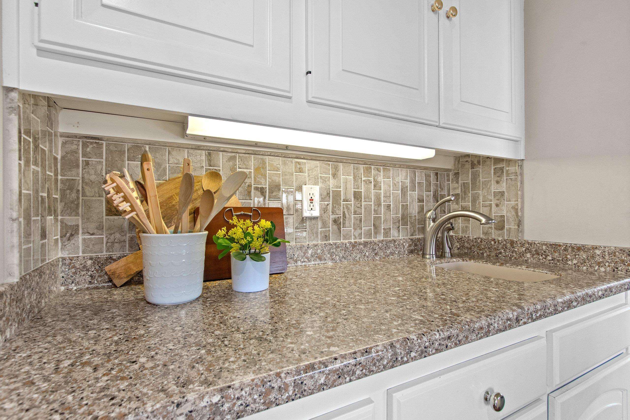 Appleton, Wisconsin 54914, United States, 2 Bedrooms Bedrooms, ,2 BathroomsBathrooms,Residential,Active,36028