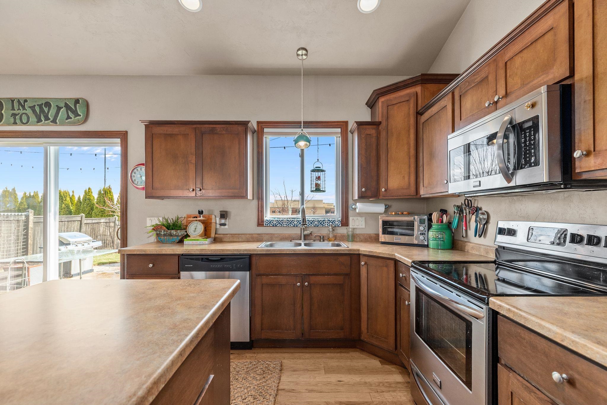 N9050 SPRING VALLEY Road